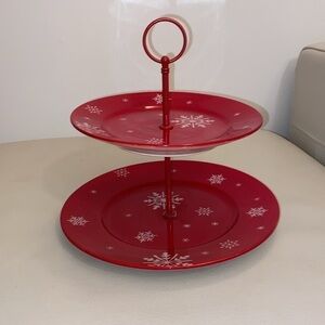 Two tier tray cake stand red with white snow flakes